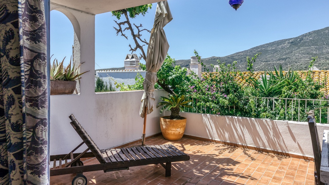 Photo of Patio Balcony in Portlligat