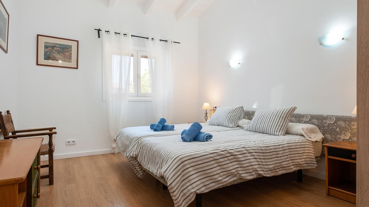 Photo of Bedroom in S'illot