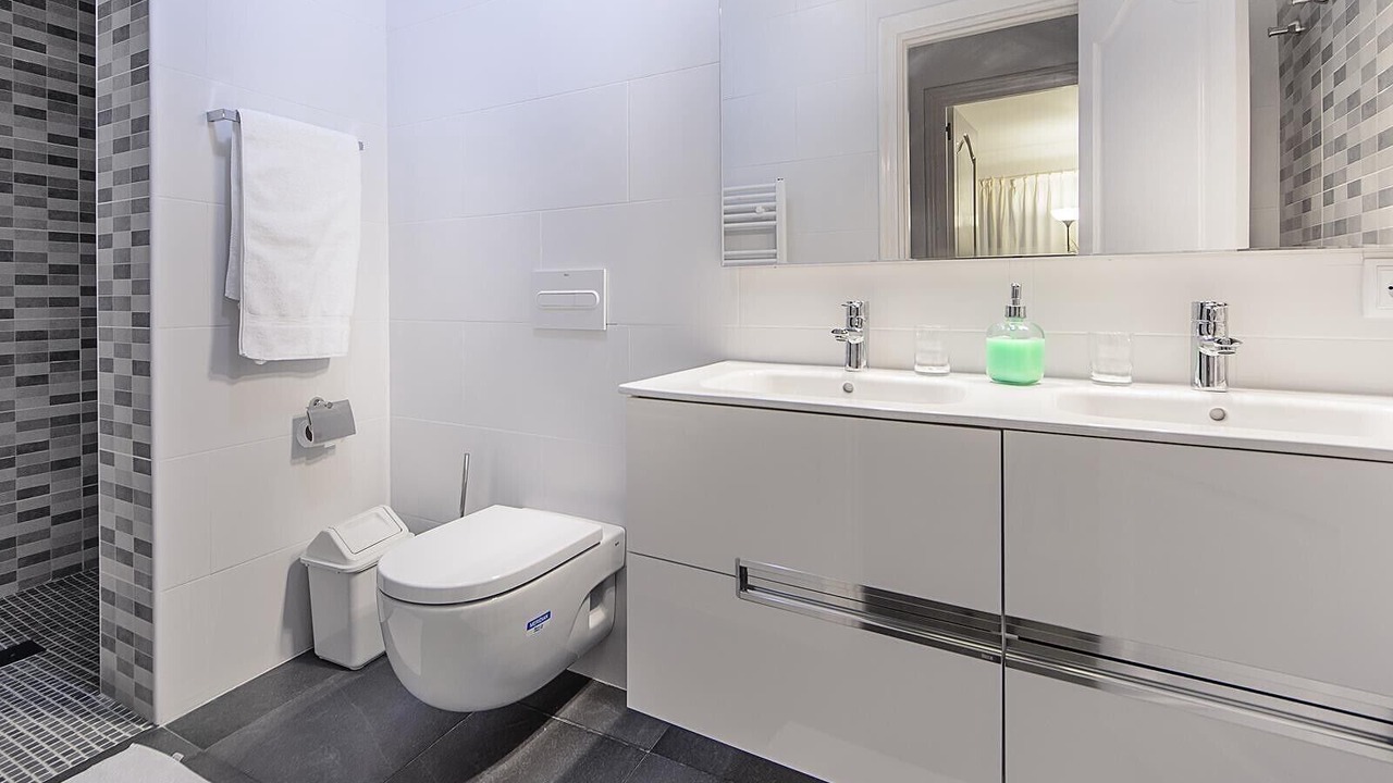 Photo of Bathroom in Benimeit