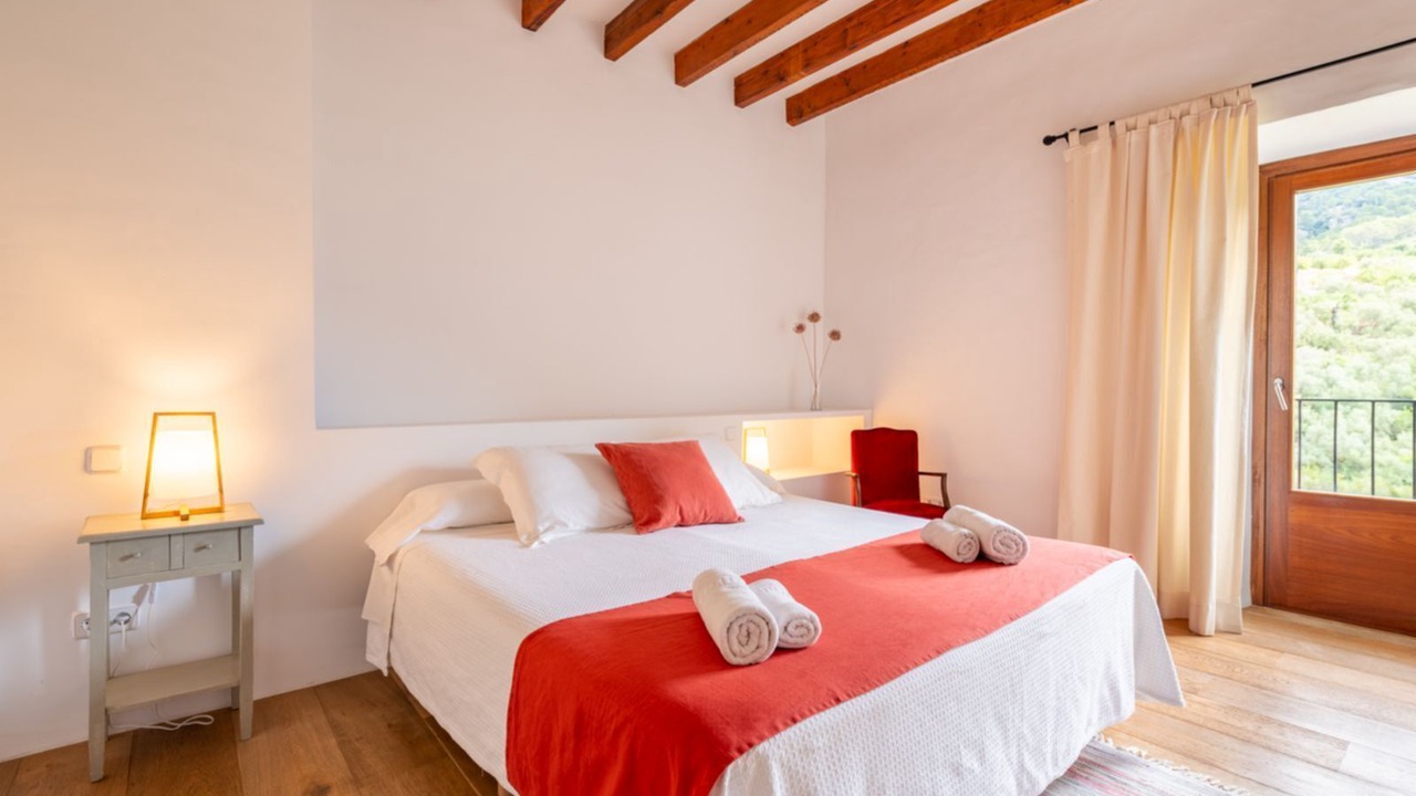 Photo of Bedroom in Lloseta