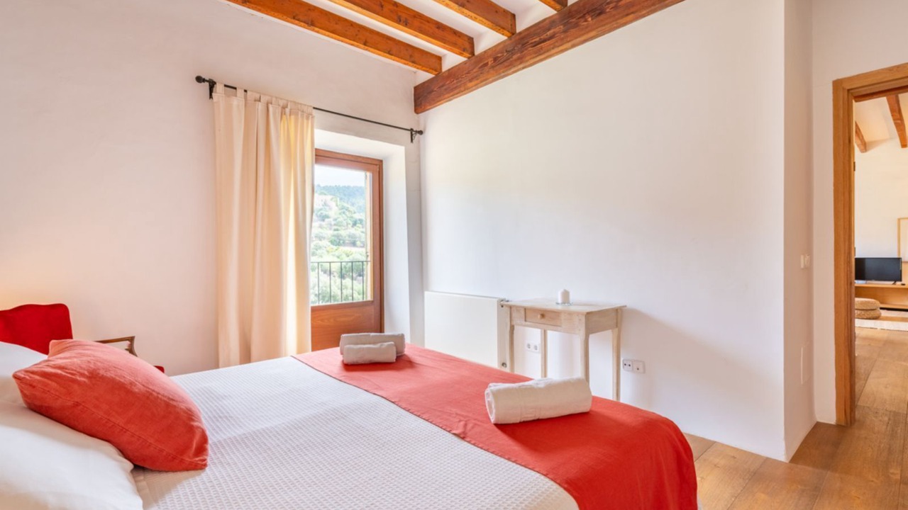 Photo of Bedroom in Lloseta
