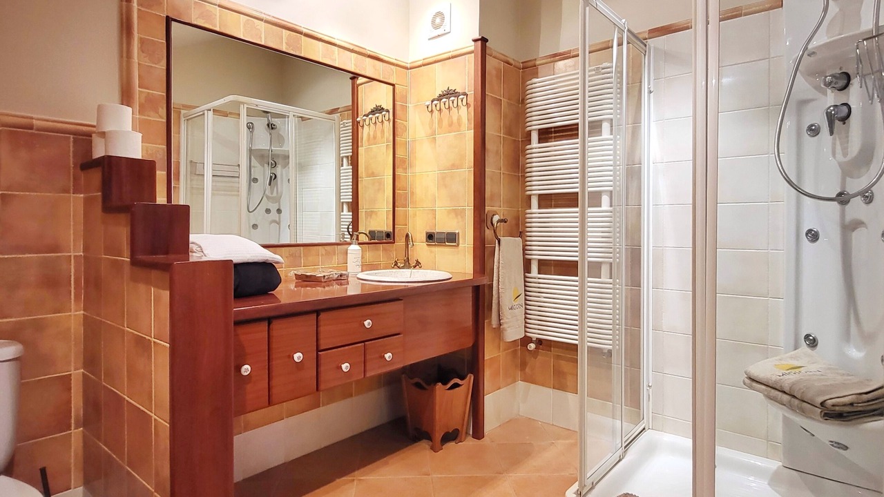 Photo of Bathroom in El Pala de Torroella
