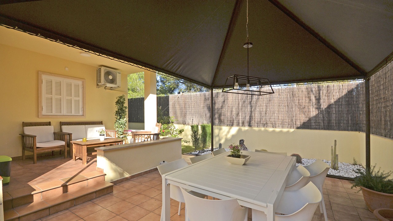 Photo of Outdoor in Son Baulo