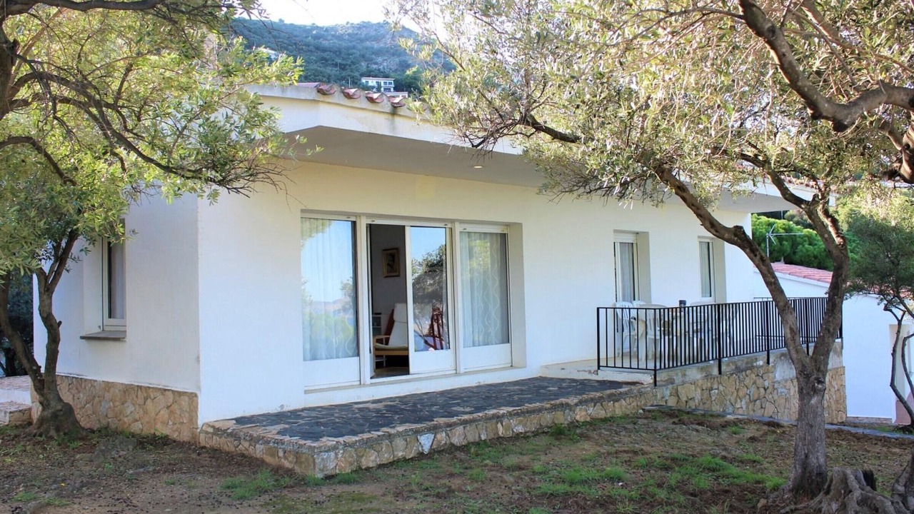 Photo of Outdoor in Llanca