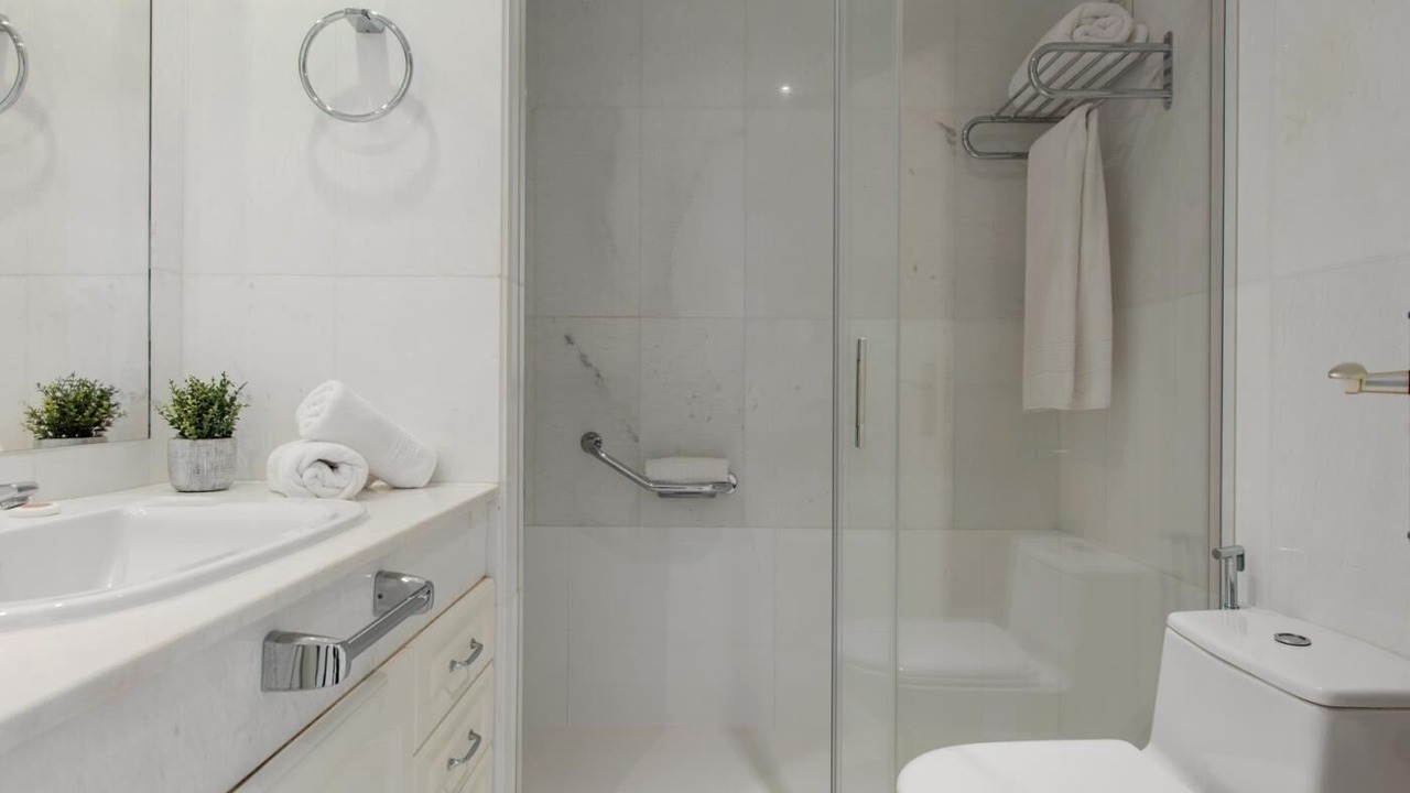 Photo of Bathroom in Puerto Banus