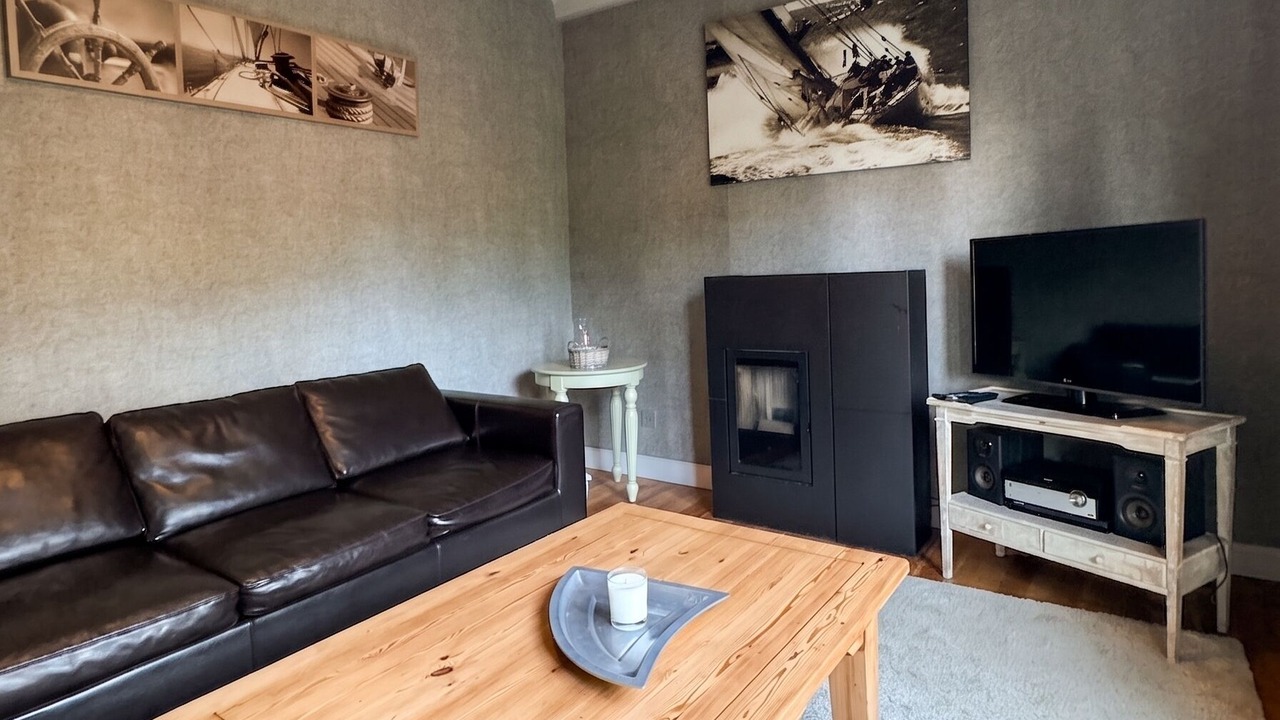 Photo of Livingroom in Poo