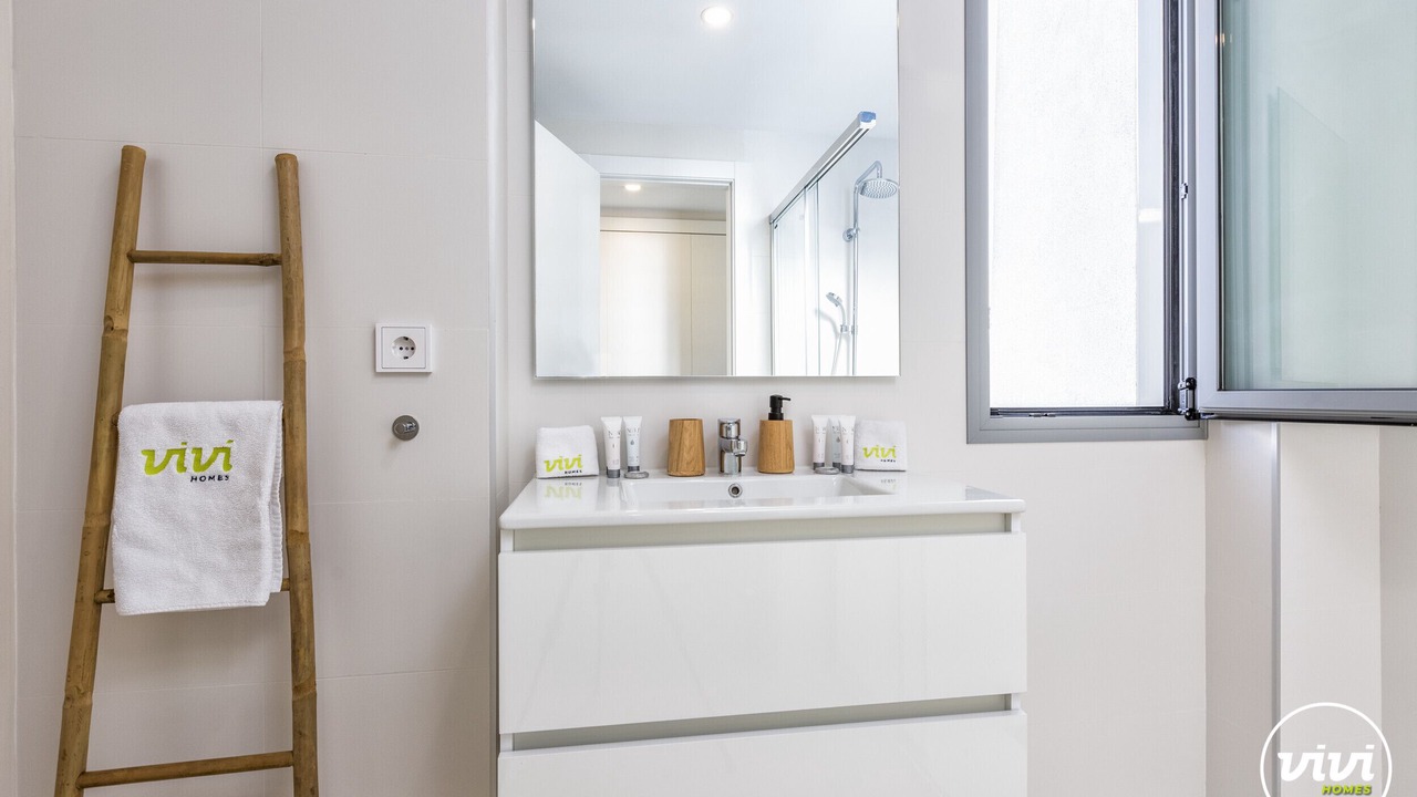 Photo of Bathroom in New Golden Mile