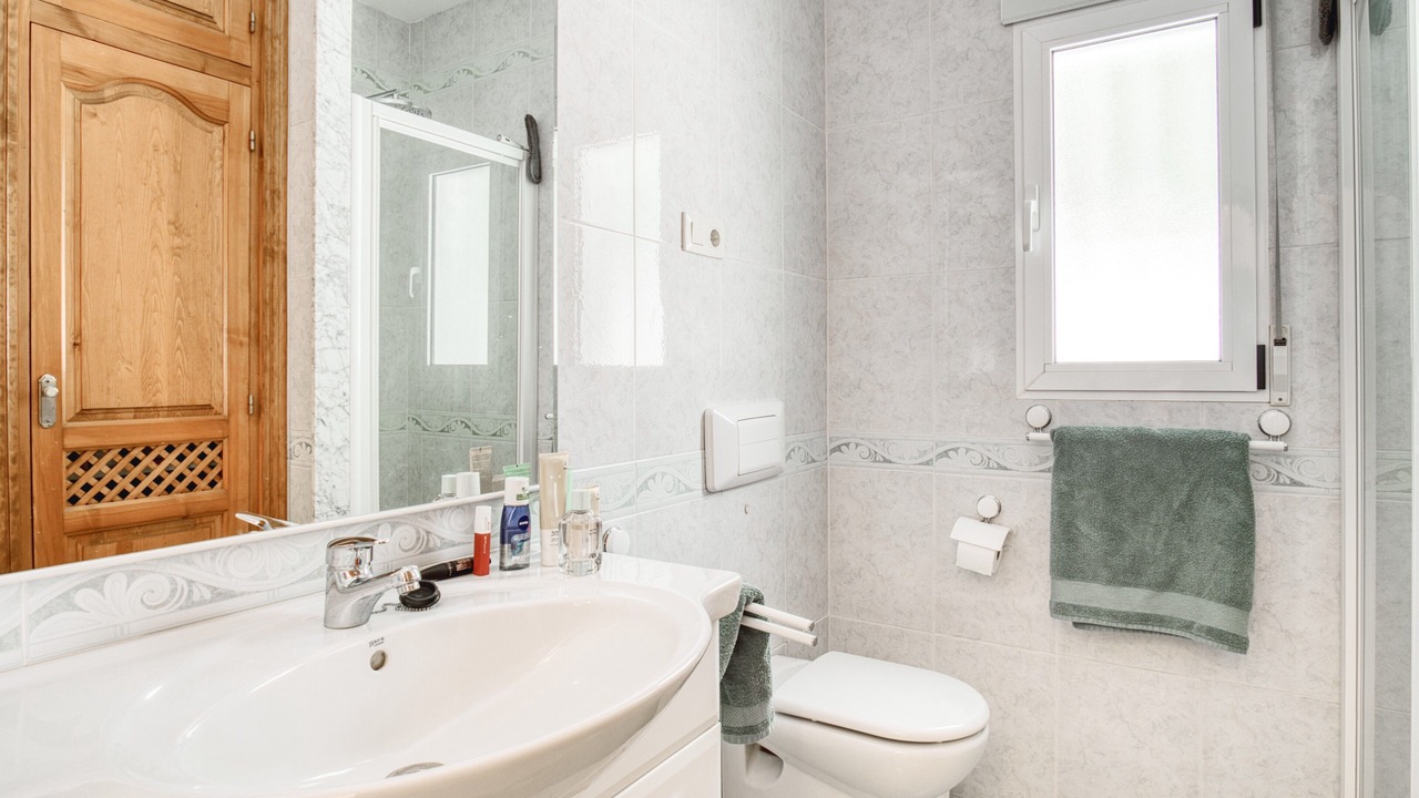 Photo of Bathroom in Arnella