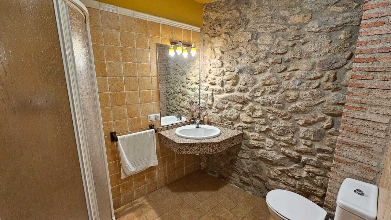 Photo of Bathroom in Ledesma