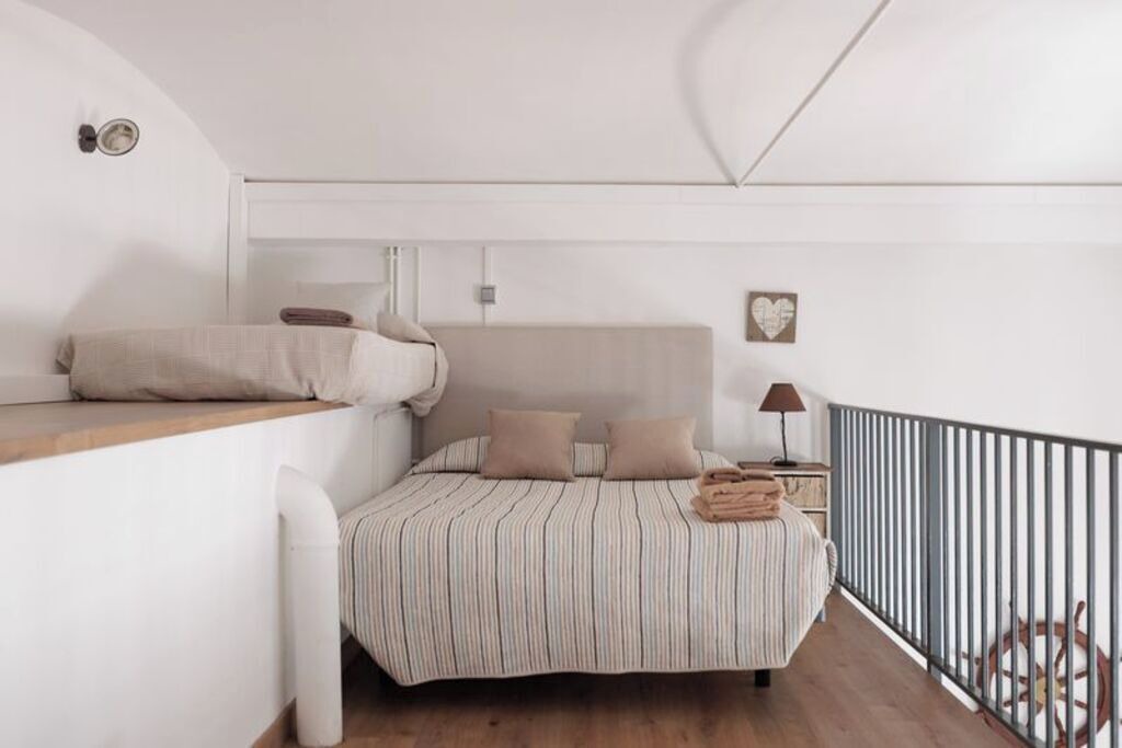 Photo of Bedroom in El Poble-sec