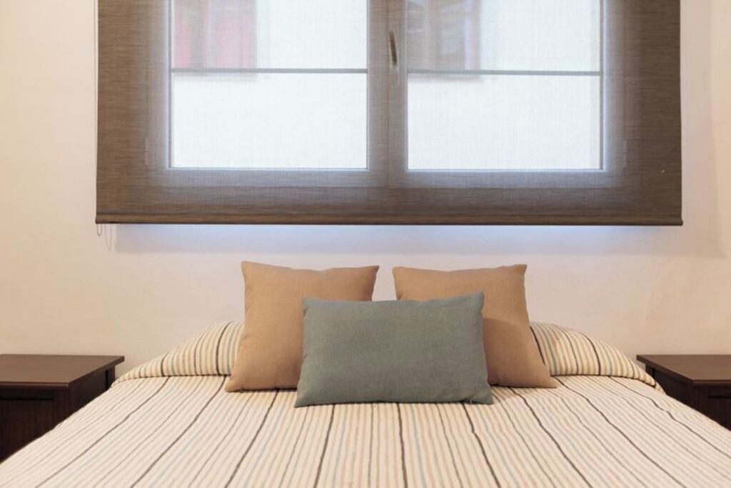 Photo of Bedroom in El Poble-sec
