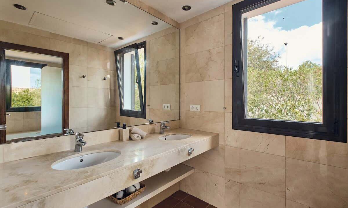 Photo of Bathroom in Cala de Bou