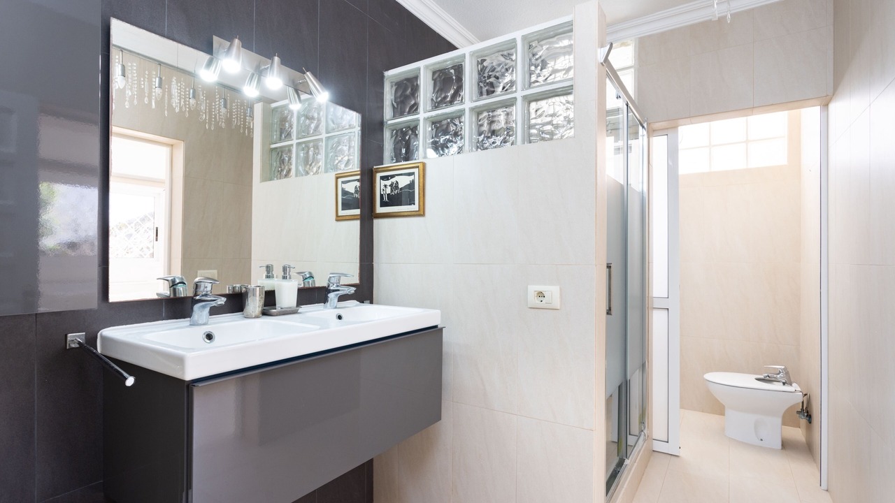 Photo of Bathroom in Las Cuevas
