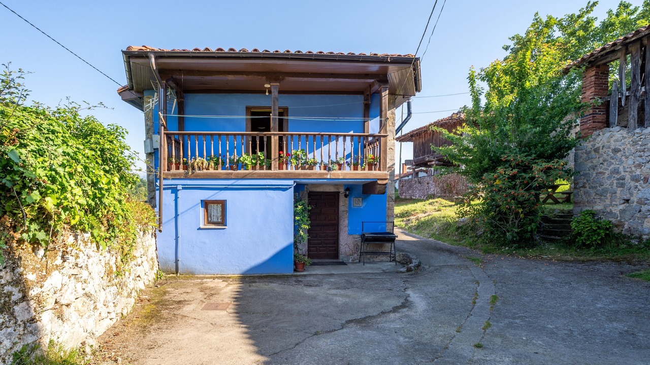 Photo of Outdoor in Labra