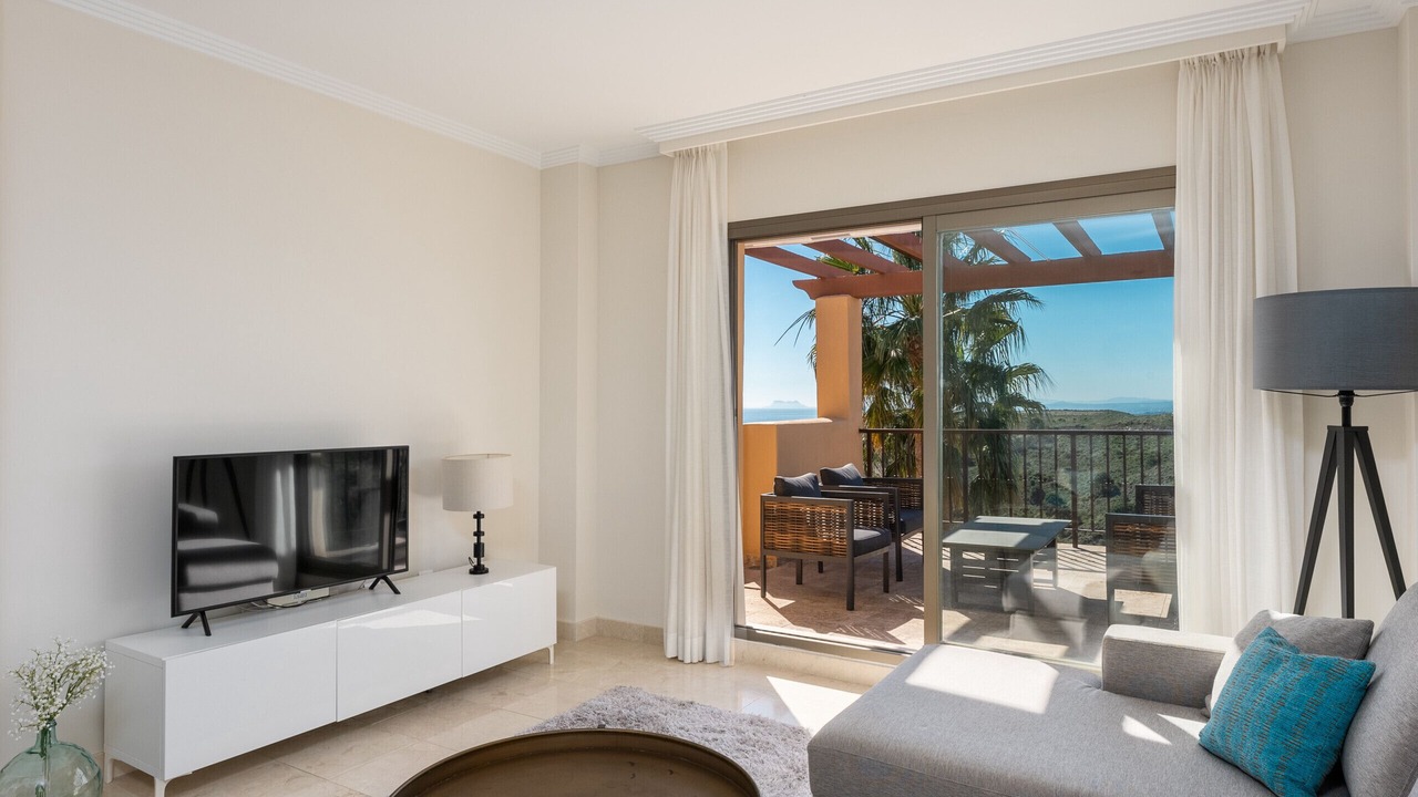 Photo of Livingroom in New Golden Mile