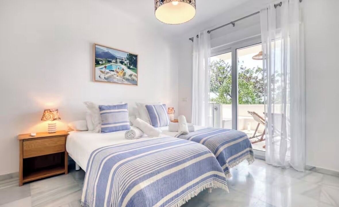 Photo of Bedroom in New Golden Mile