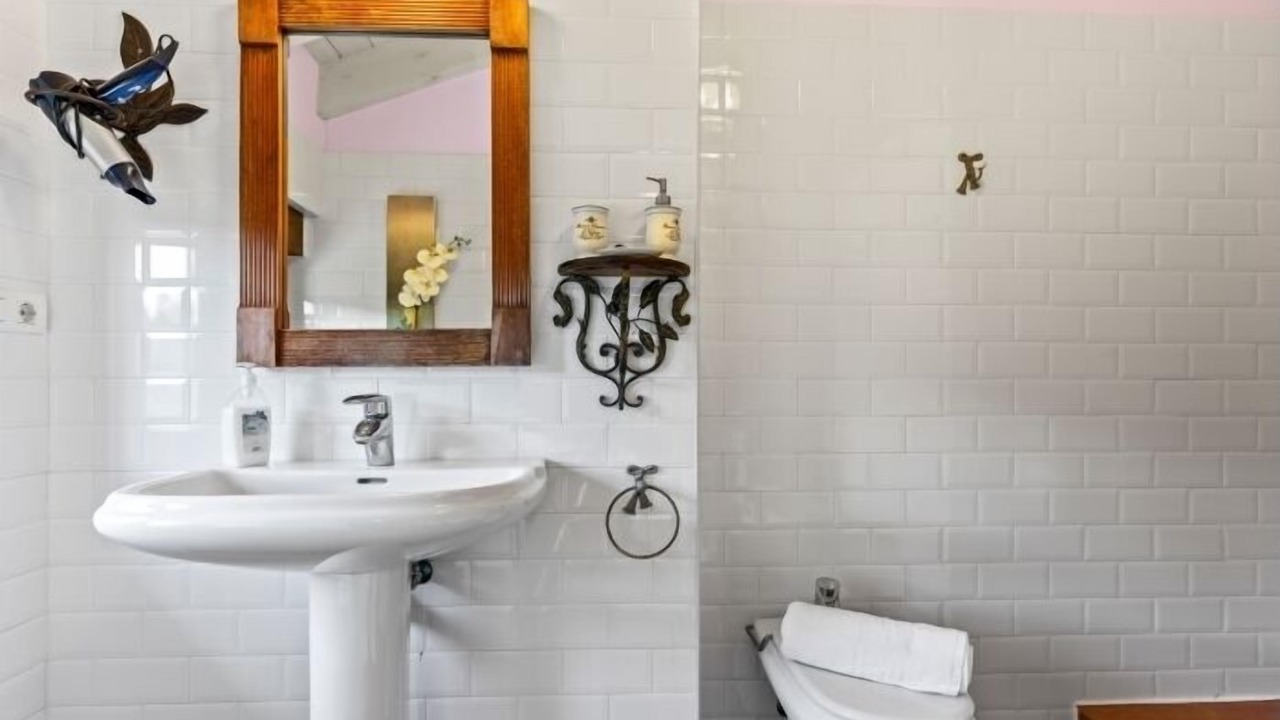 Photo of Bathroom in Pando