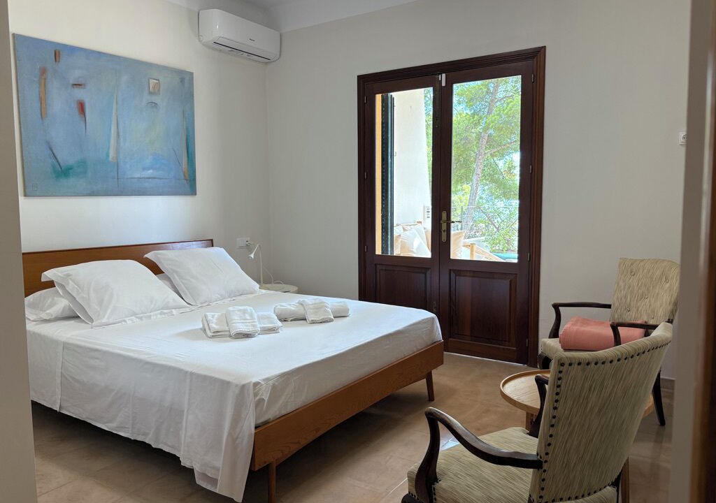 Photo of Bedroom in Portals Nous
