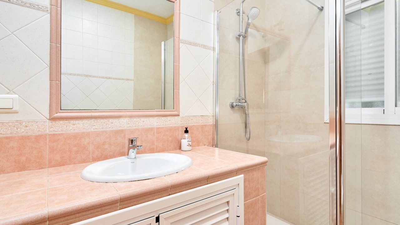Photo of Bathroom in Frigiliana