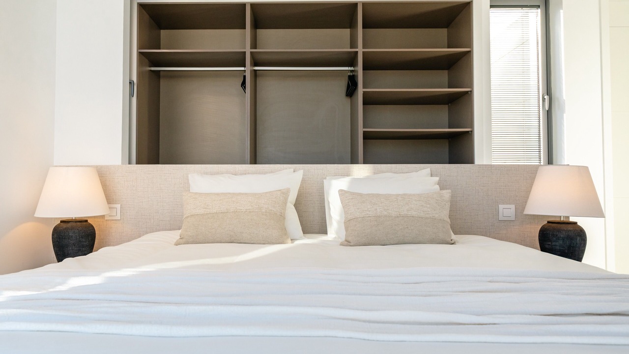 Photo of Bedroom in New Golden Mile