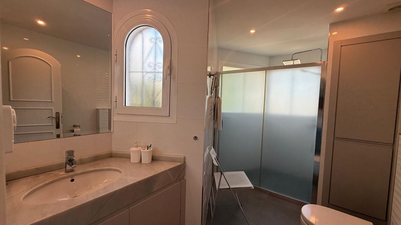 Photo of Bathroom in Elviria