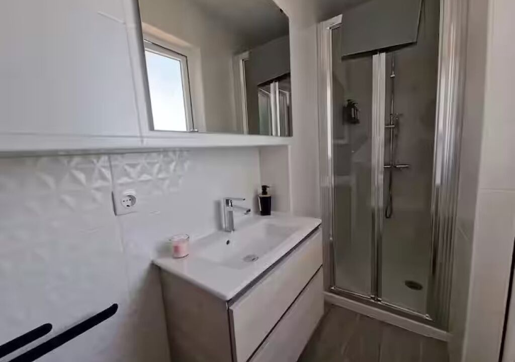 Photo of Bathroom in Beiro