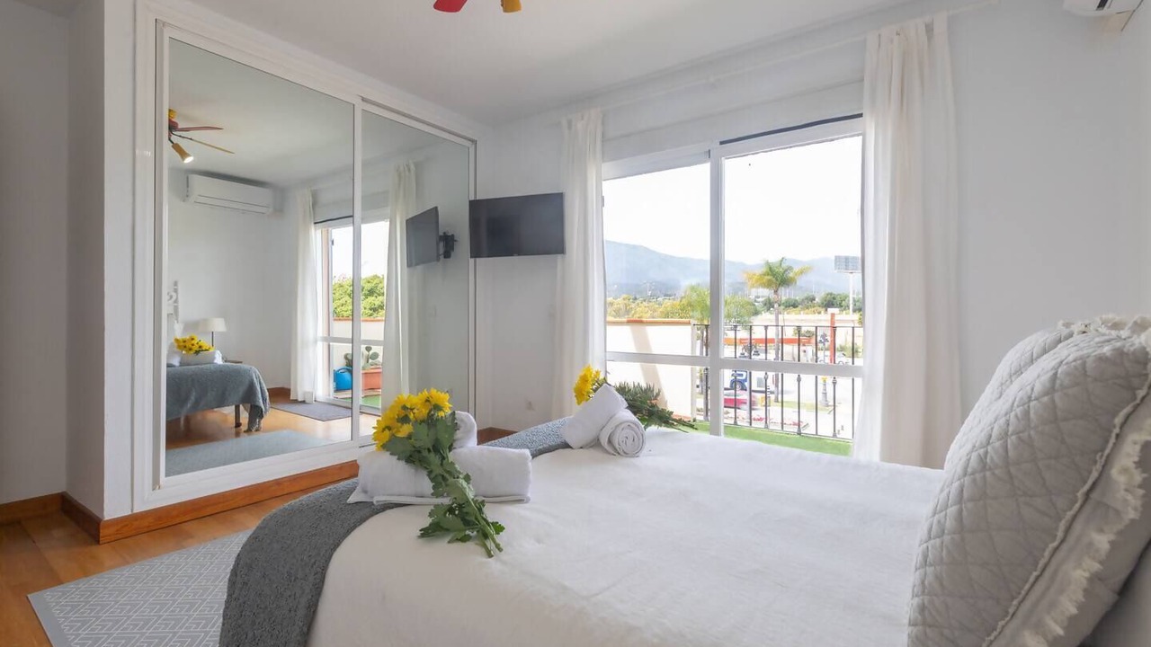Photo of Bedroom in New Golden Mile