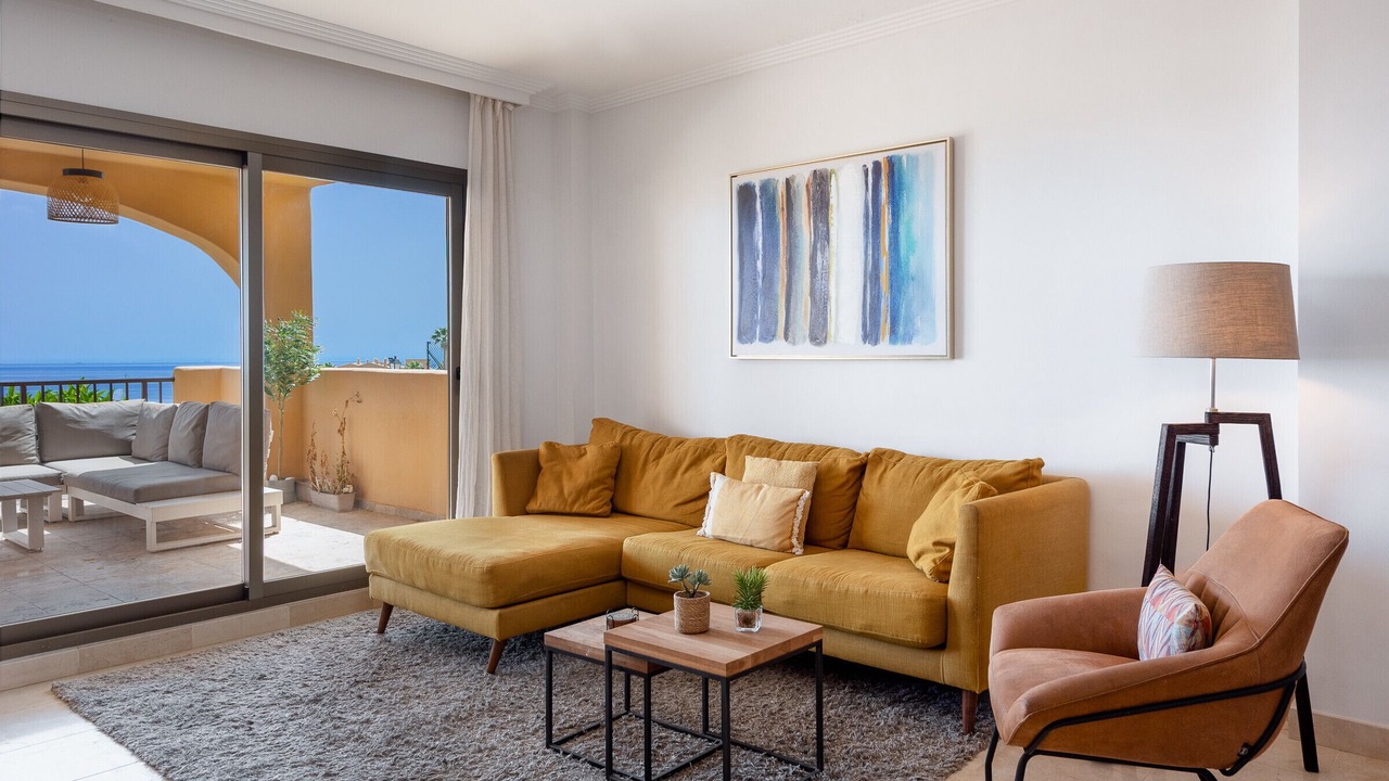 Photo of Livingroom in New Golden Mile