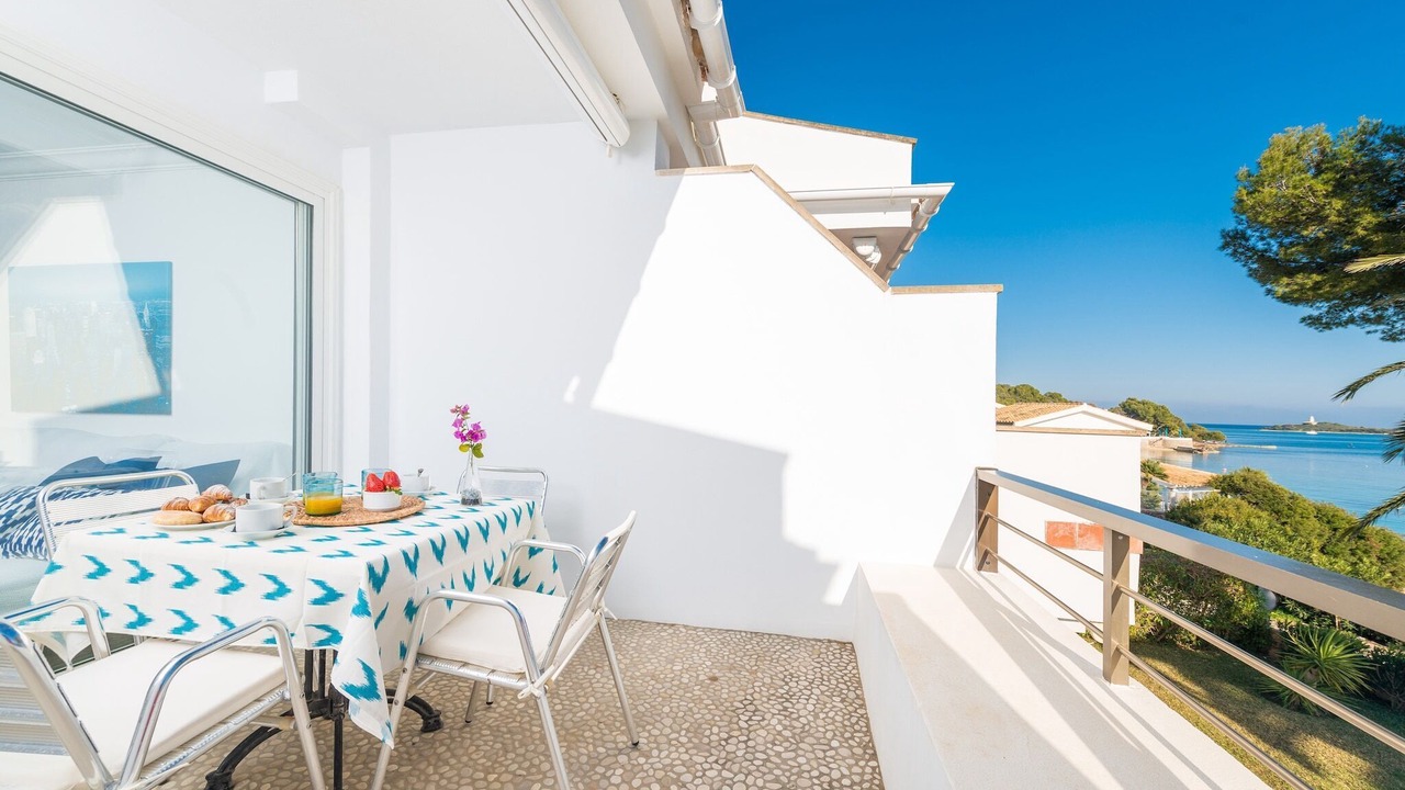 Photo of Patio Balcony in Alcanada