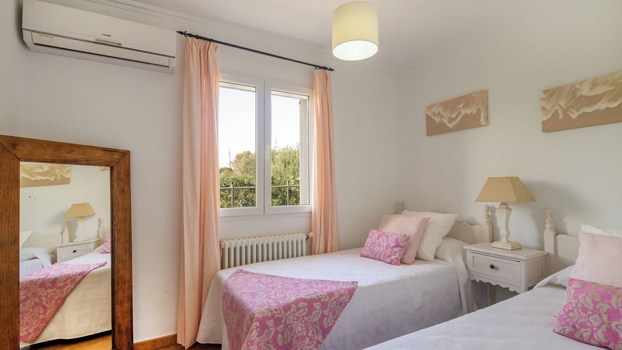 Photo of Bedroom in Marina de Son Ganxo