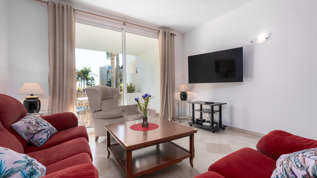 Photo of Livingroom in New Golden Mile