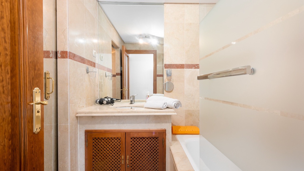 Photo of Bathroom in New Golden Mile