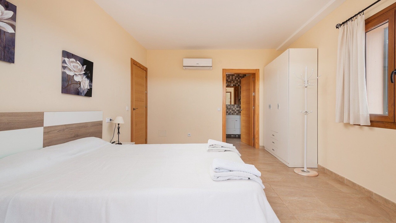 Photo of Bedroom in Santanyi