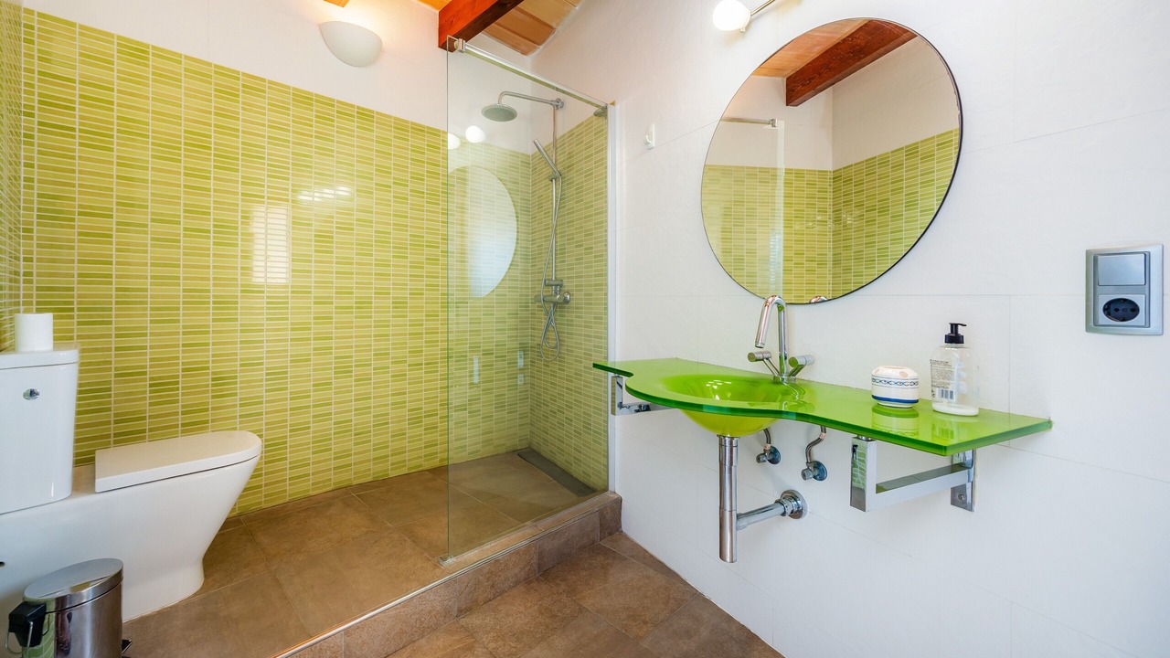 Photo of Bathroom in Pina