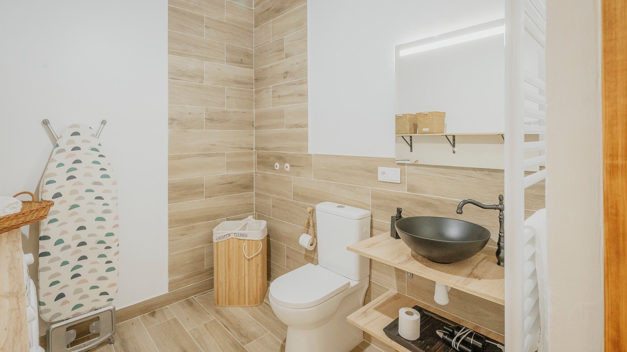 Photo of Bathroom in Moraleja del Vino