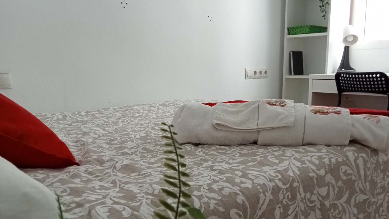 Photo of Bedroom in Doctor Barraquer-Grupo Renfe-Policlinico