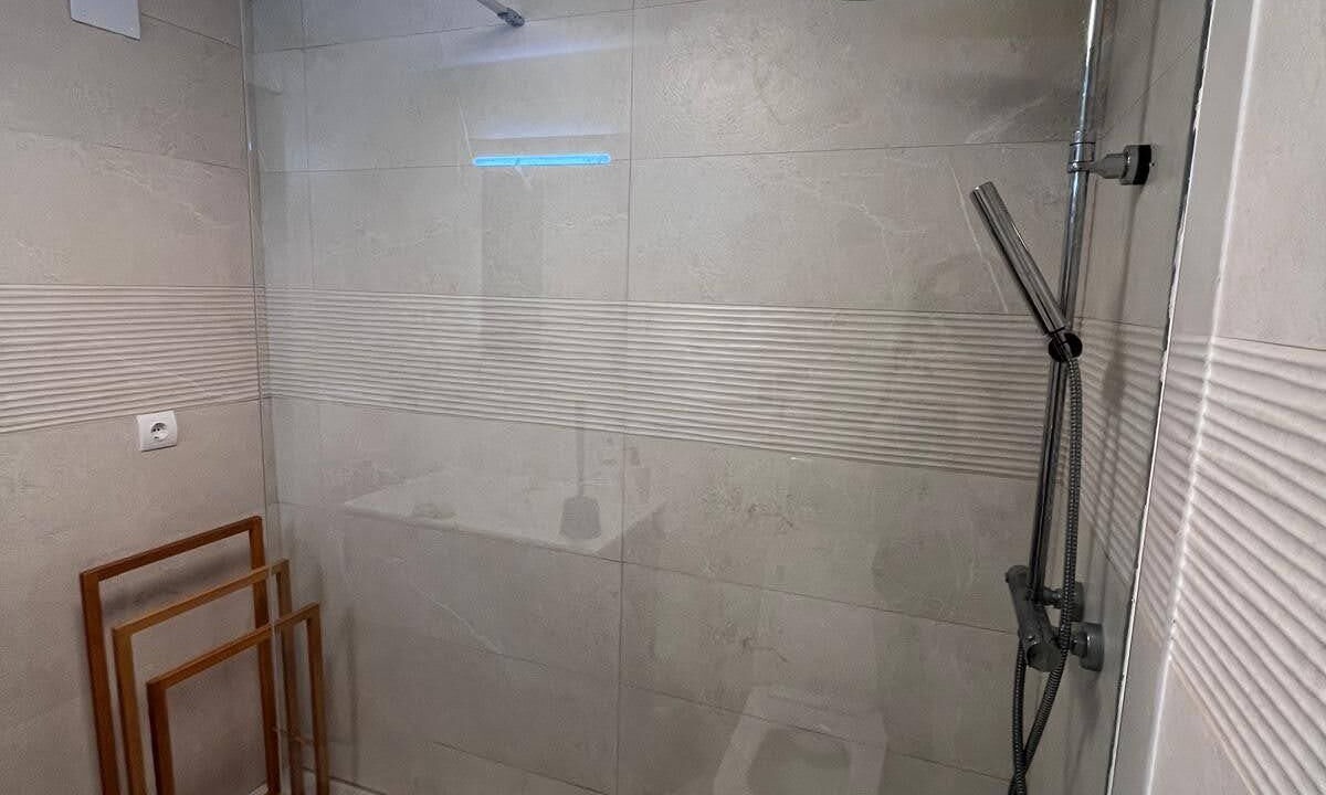 Photo of Bathroom in Ruzafa