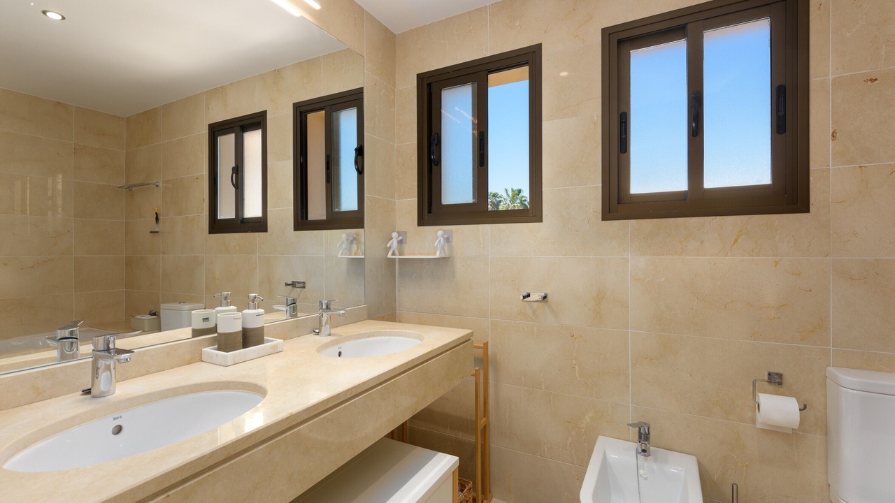 Photo of Bathroom in Casares