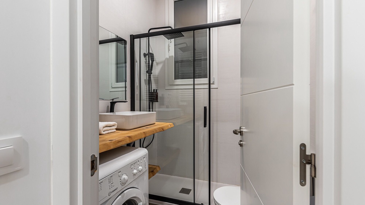 Photo of Bathroom in Embajadores