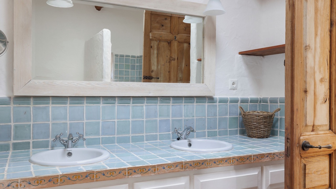 Photo of Bathroom in Sant Josep de sa Talaia