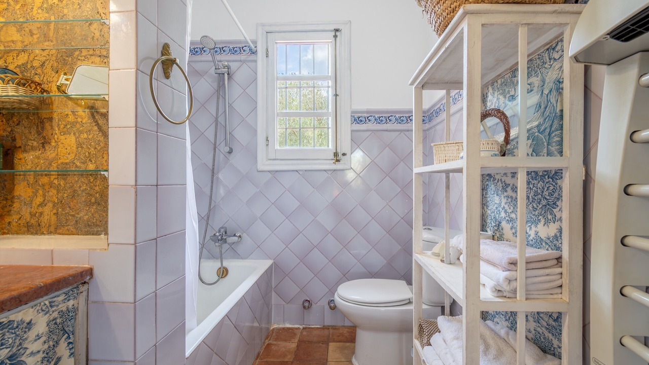 Photo of Bathroom in l'Aranjassa