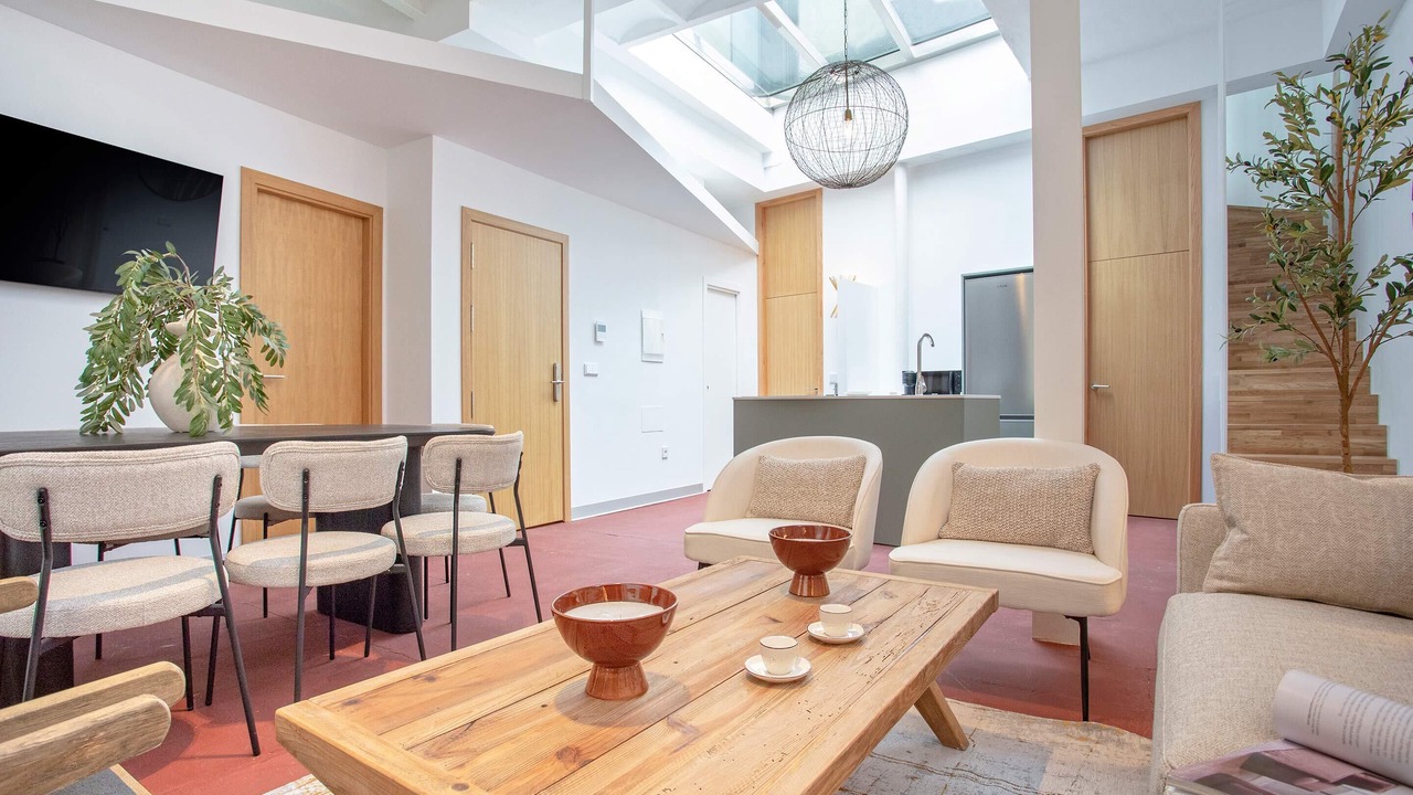 Photo of Livingroom in Alameda