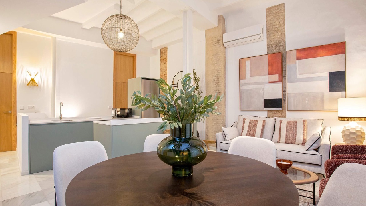 Photo of Livingroom in Alameda