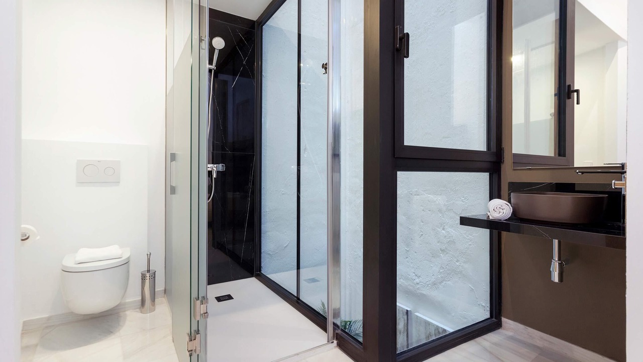 Photo of Bathroom in Alameda