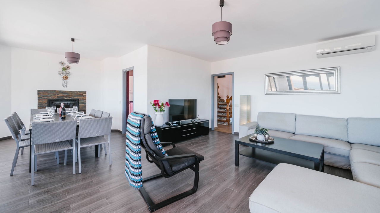 Photo of Livingroom in Benimeit