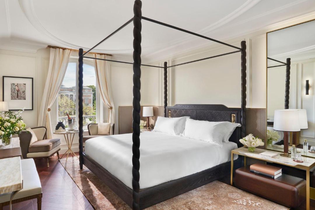 Photo of Bedroom in Golden Triangle of Art