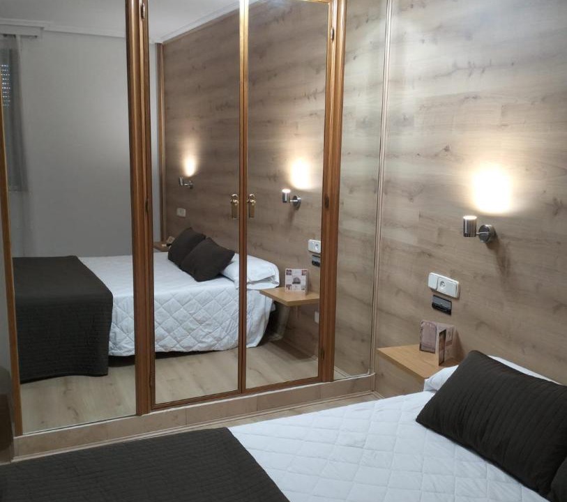 Photo of Bedroom in Villares de la Reina