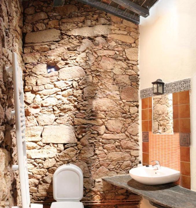Photo of Bathroom in Bermellar