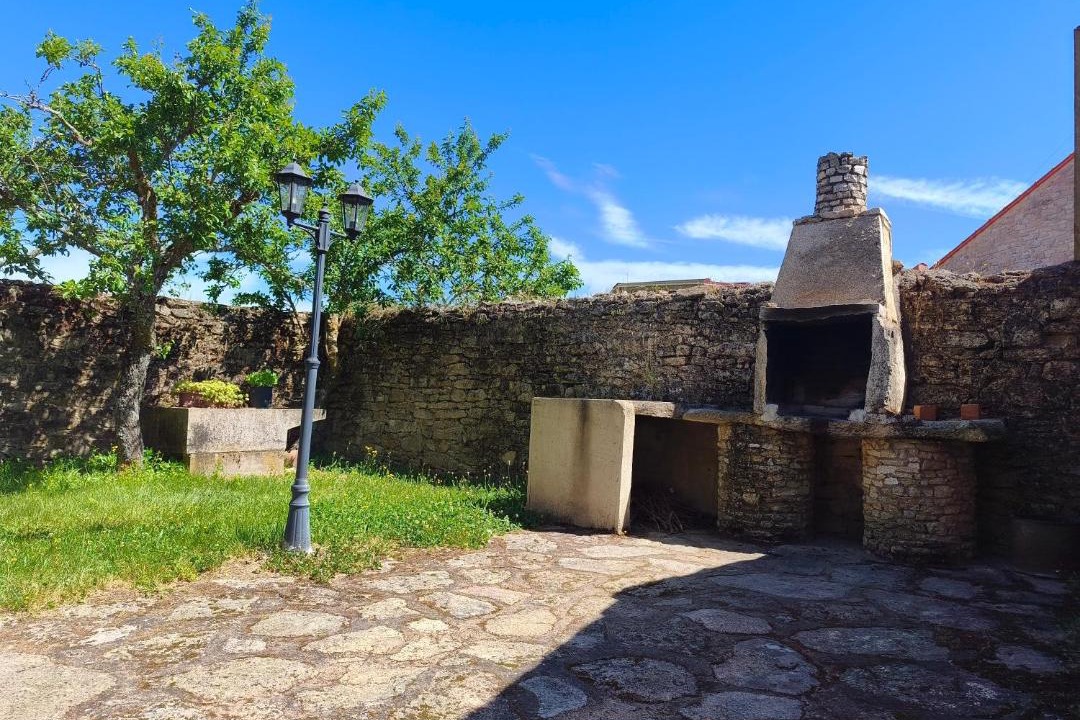 Photo of Others in La Zarza de Pumareda