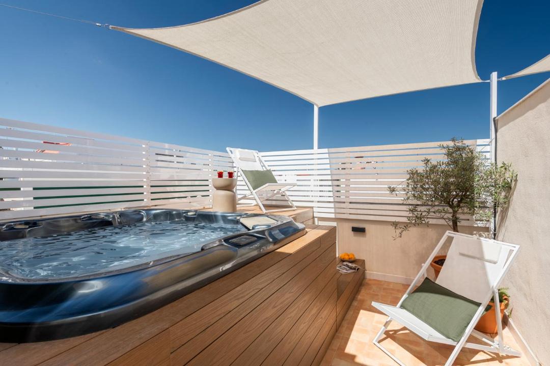 Photo of Patio Balcony in Alameda
